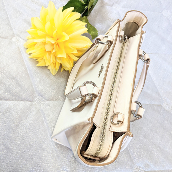 COACH Small Purse Ivory white - Picture 3 of 8